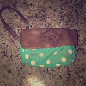 Polka dotted turquoise Aeropostale hand bag
